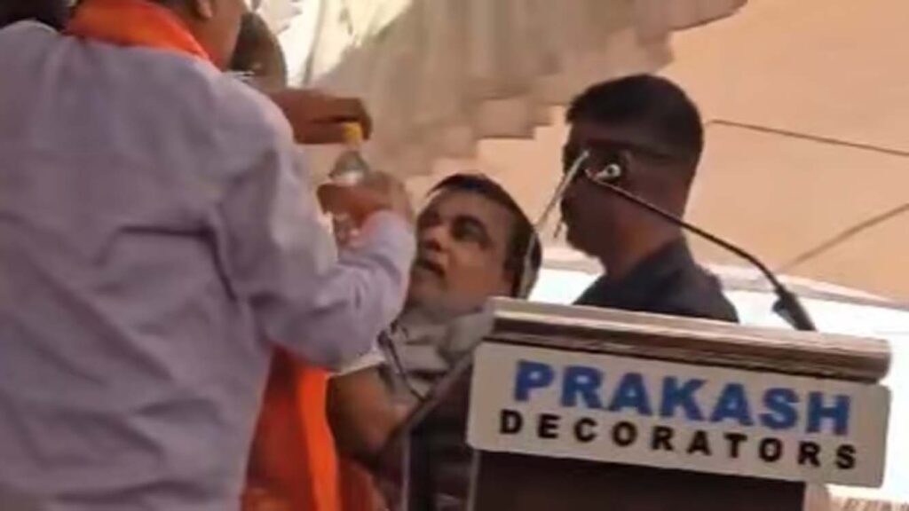 Nitin Gadkari Faints Due to Heat During Campaign Rally in Maharashtra